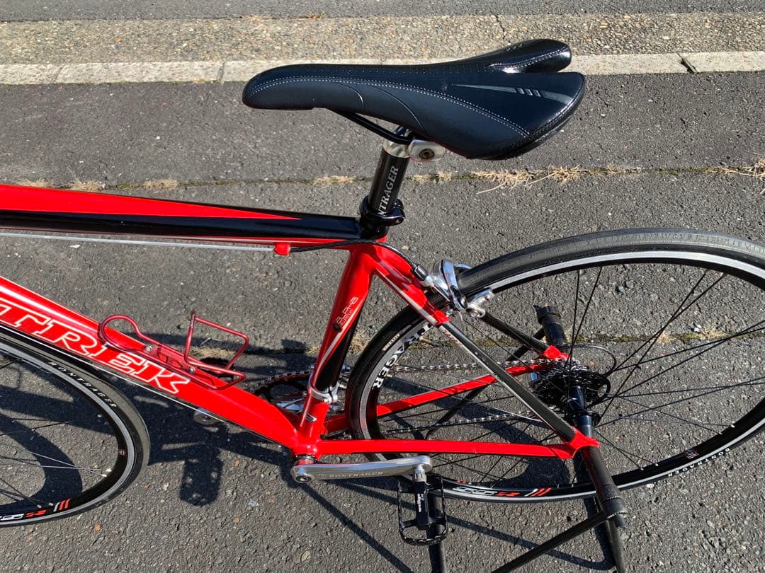 【即乘】送料無料TREKカーポンロードバイクRACE BONTRAGER 18速