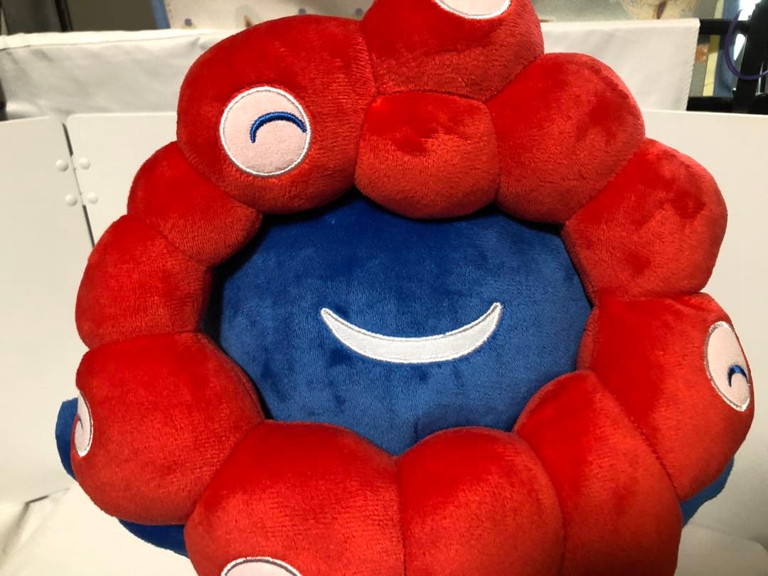 EXPO2025 ミャクミャク　BIGぬいぐるみ　にっこり