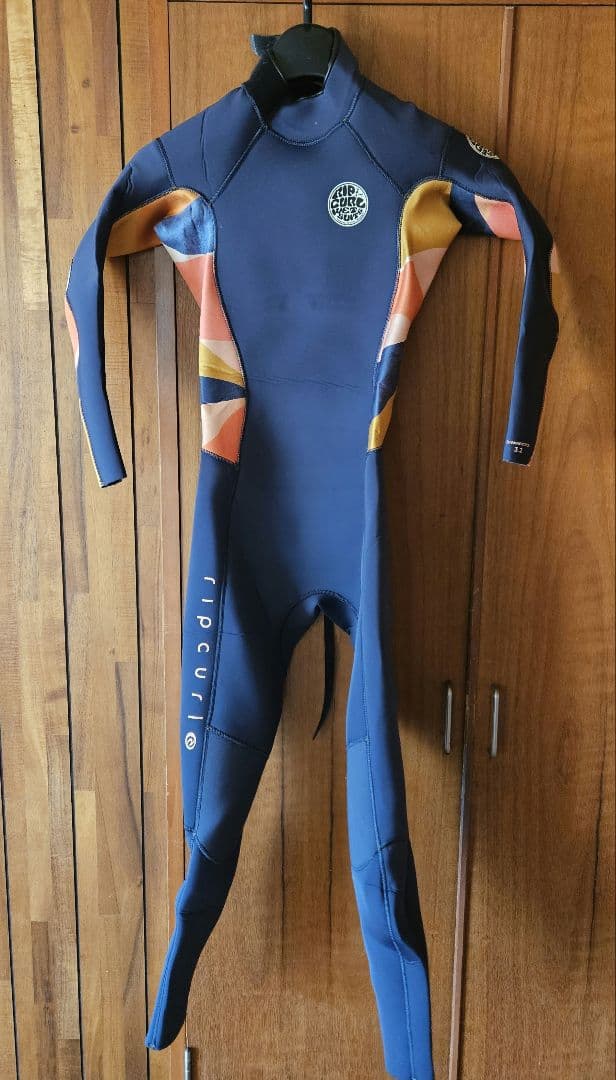 Rip Curl フルスーツ セミドライ 3/2mm サイズ4W レディース