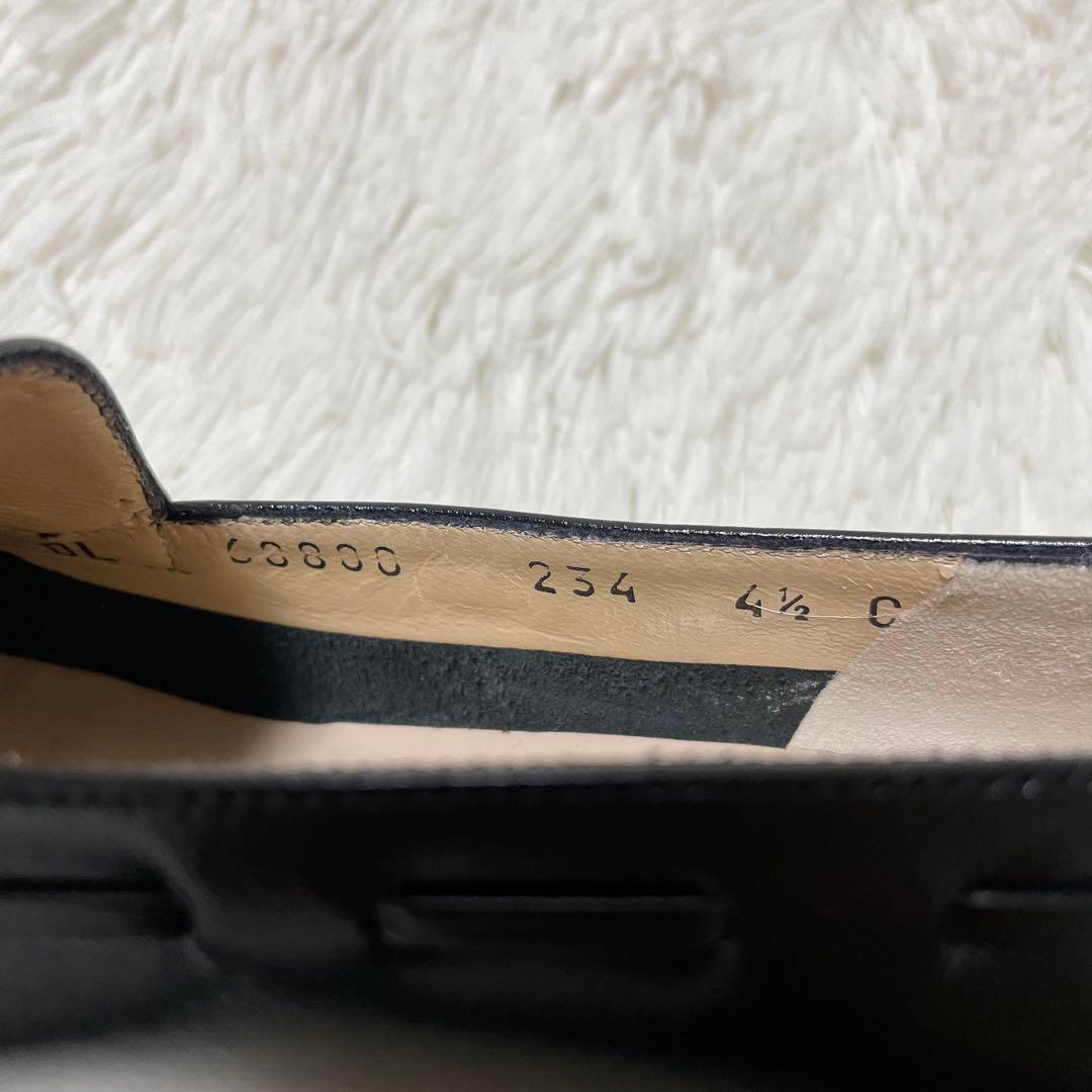 新品未使用品✨フェラガモ　ビットローファー　ヒール　パンプス　22cm 黒　金