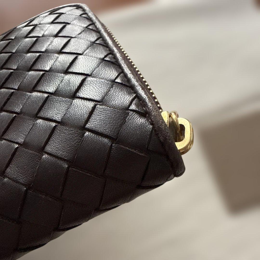 ボッテガヴェネタ 長財布 ダークブラウン