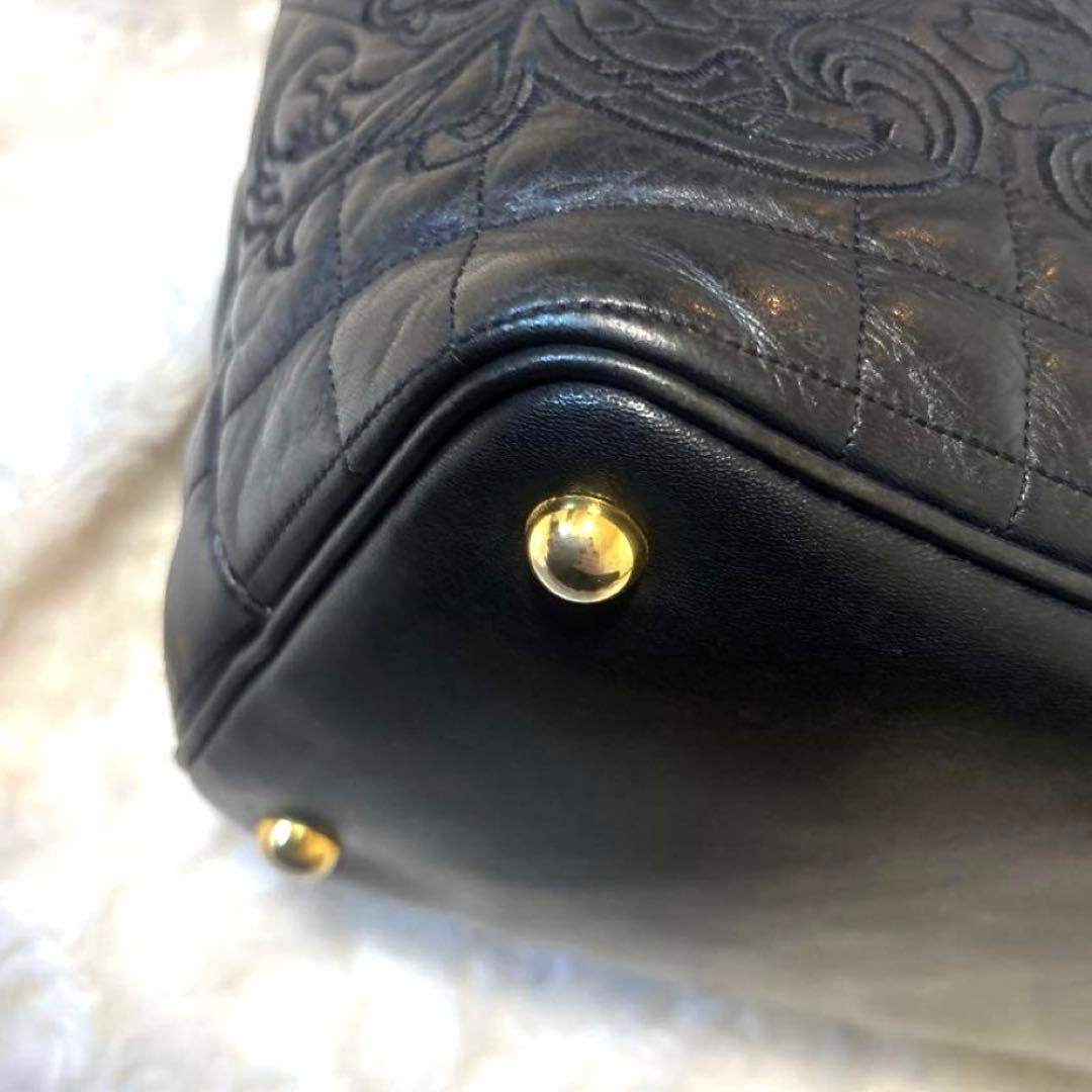 GianniVersace レザー刺繍　ハンドバッグ