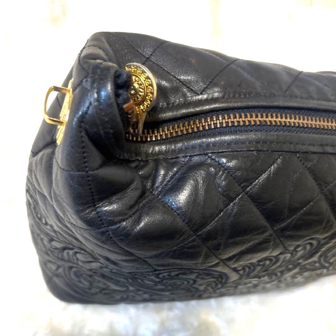 GianniVersace レザー刺繍　ハンドバッグ