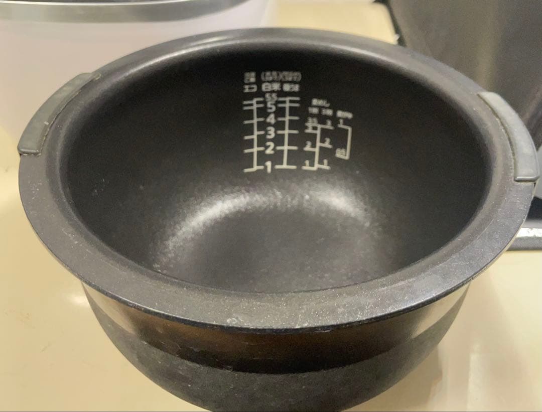 TIGER タイガー 圧力IH炊飯器 5.5合 JPC-G100WA ホワイト