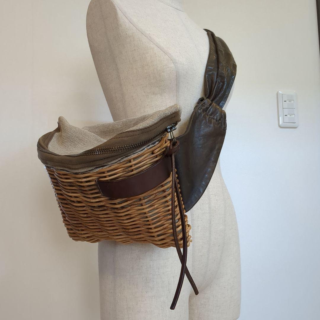 エバゴス　ショルダーバッグ　ボディバッグ