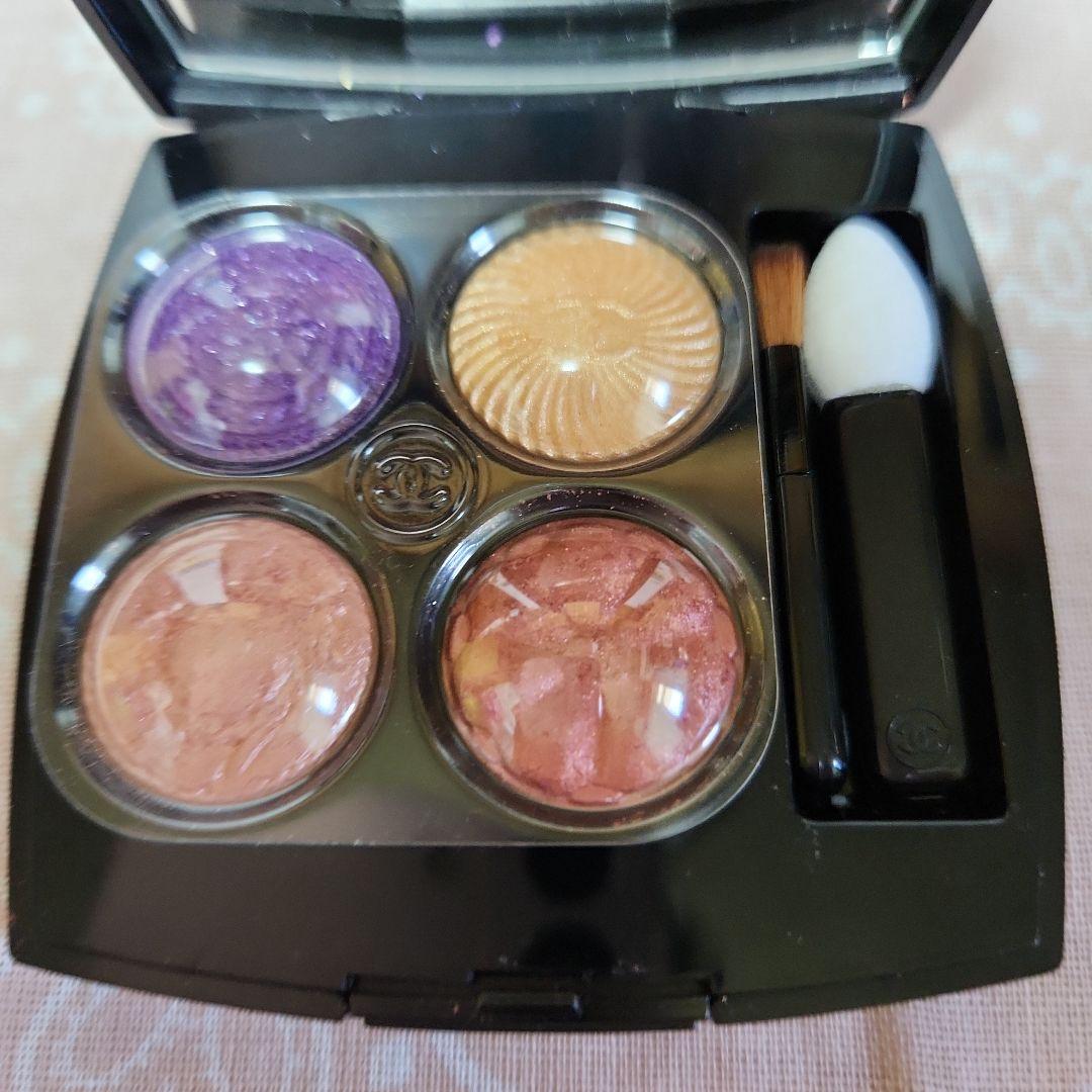 CHANEL　レャトルオンブルブトン 239ブトンバロック