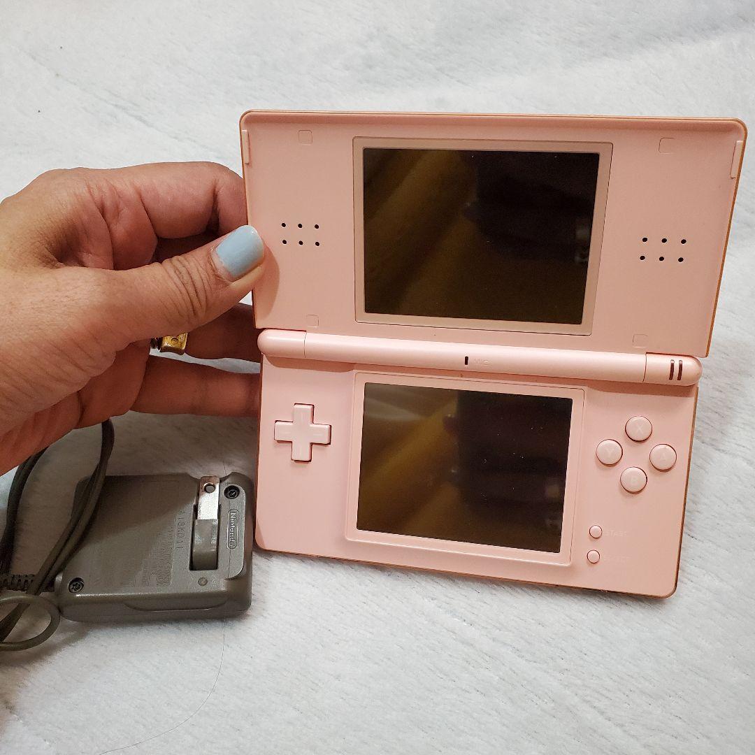 任天堂DS本体•充電器•ソフト