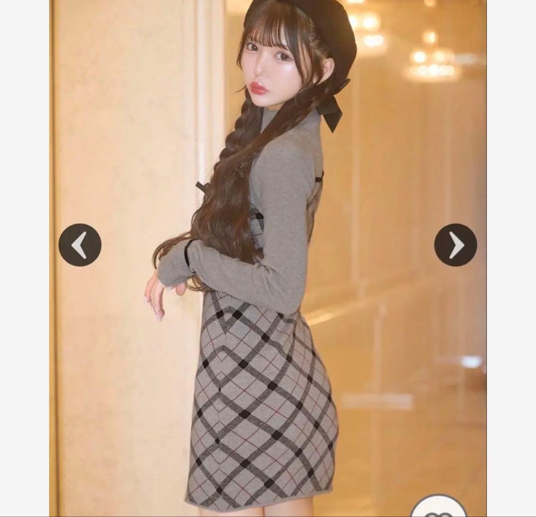 michellMacaron デコルテオープンチェックニットワンピ