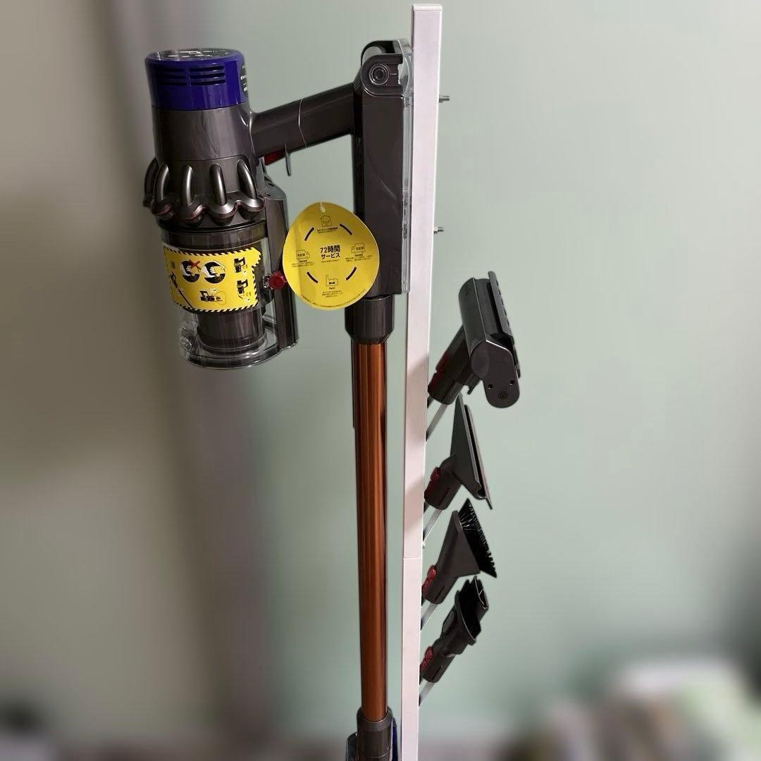 ダイソンDyson cyclone v10 fluffy 付属品　スタンド付
