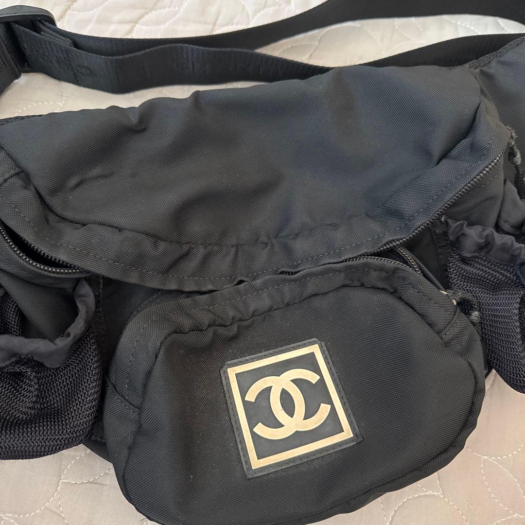 シャネル　スポーツライン　ボディバッグ　ショルダーバッグ　希少品