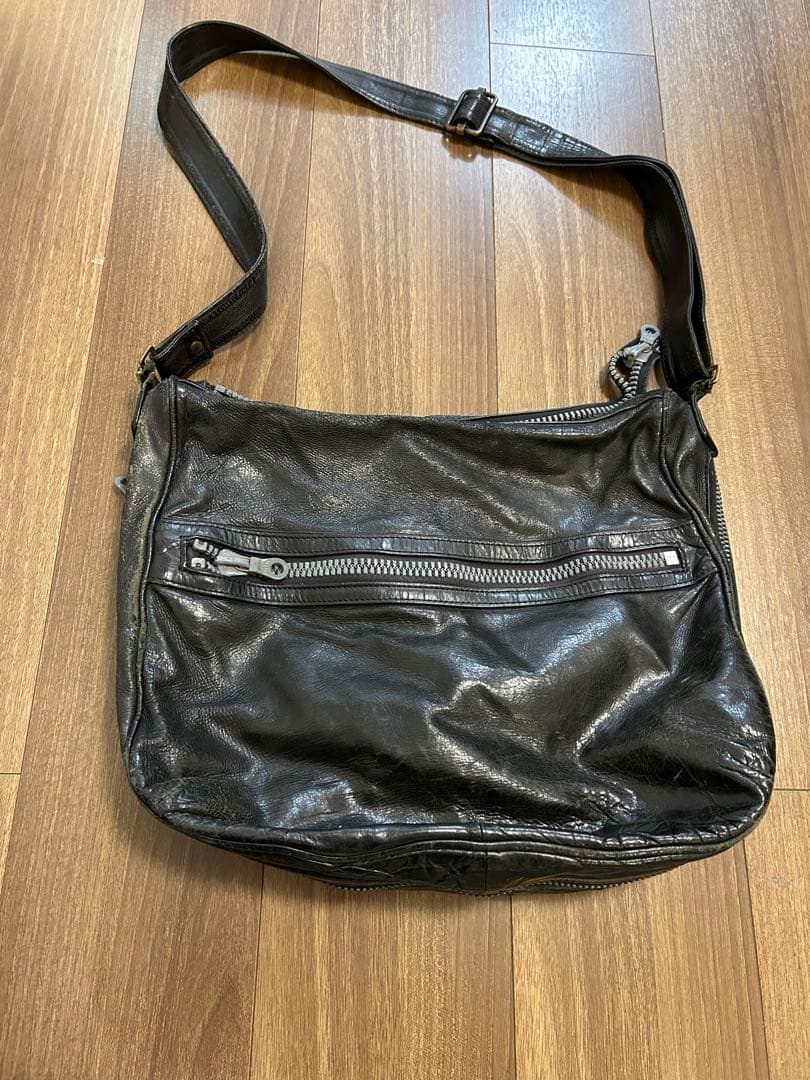 【お値下げ】イサムカタヤマ バックラッシュショルダーバッグ レザー