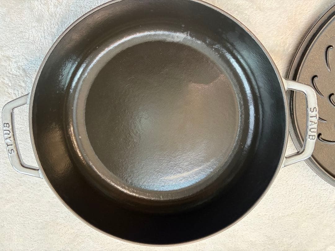 【本日のみ値下げ】 STAUB ストウブ　ブレイザー　ソテーパン　28cmグレー