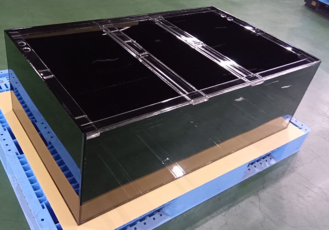 アクリル水槽 W1200 D700 H400 四面黒 ワンオフ 佐川急便発送