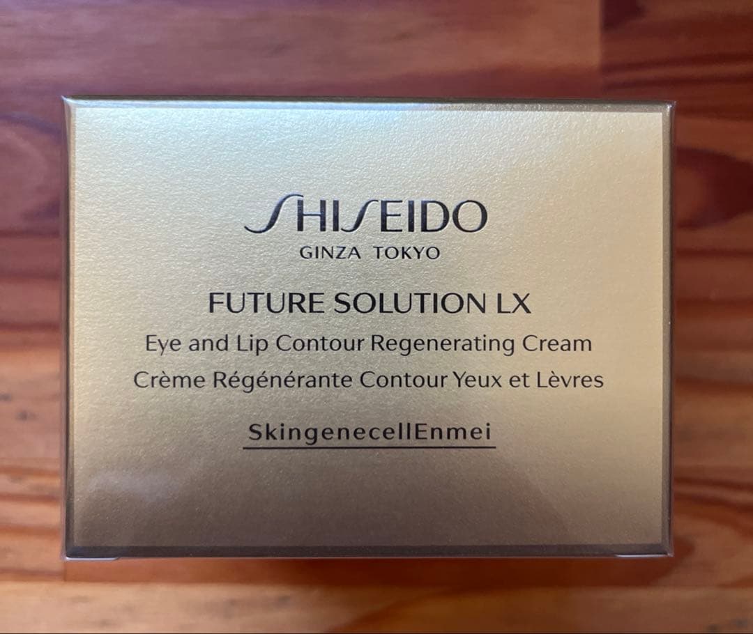 フューチャーソリューションＬＸ　アイアンドリップコントア　Ｒクリームｅ