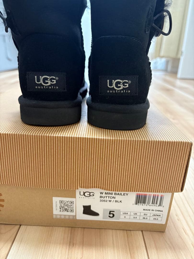 UGG アグ ムートンブーツ MINI BAILEY BUTTON 22cm美品