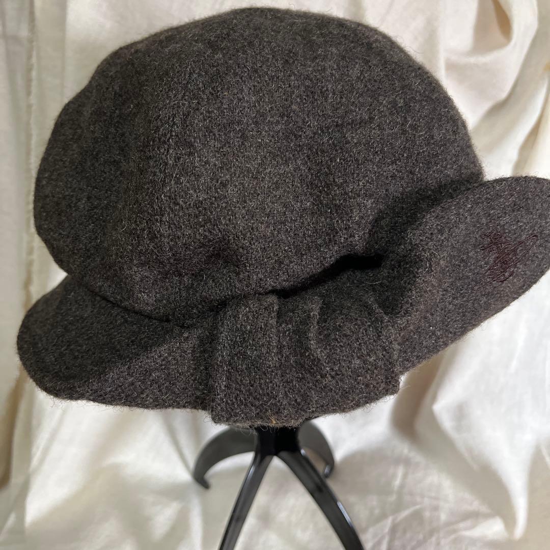 ヴィヴィアンウエストウッド キャスケット ブラウン