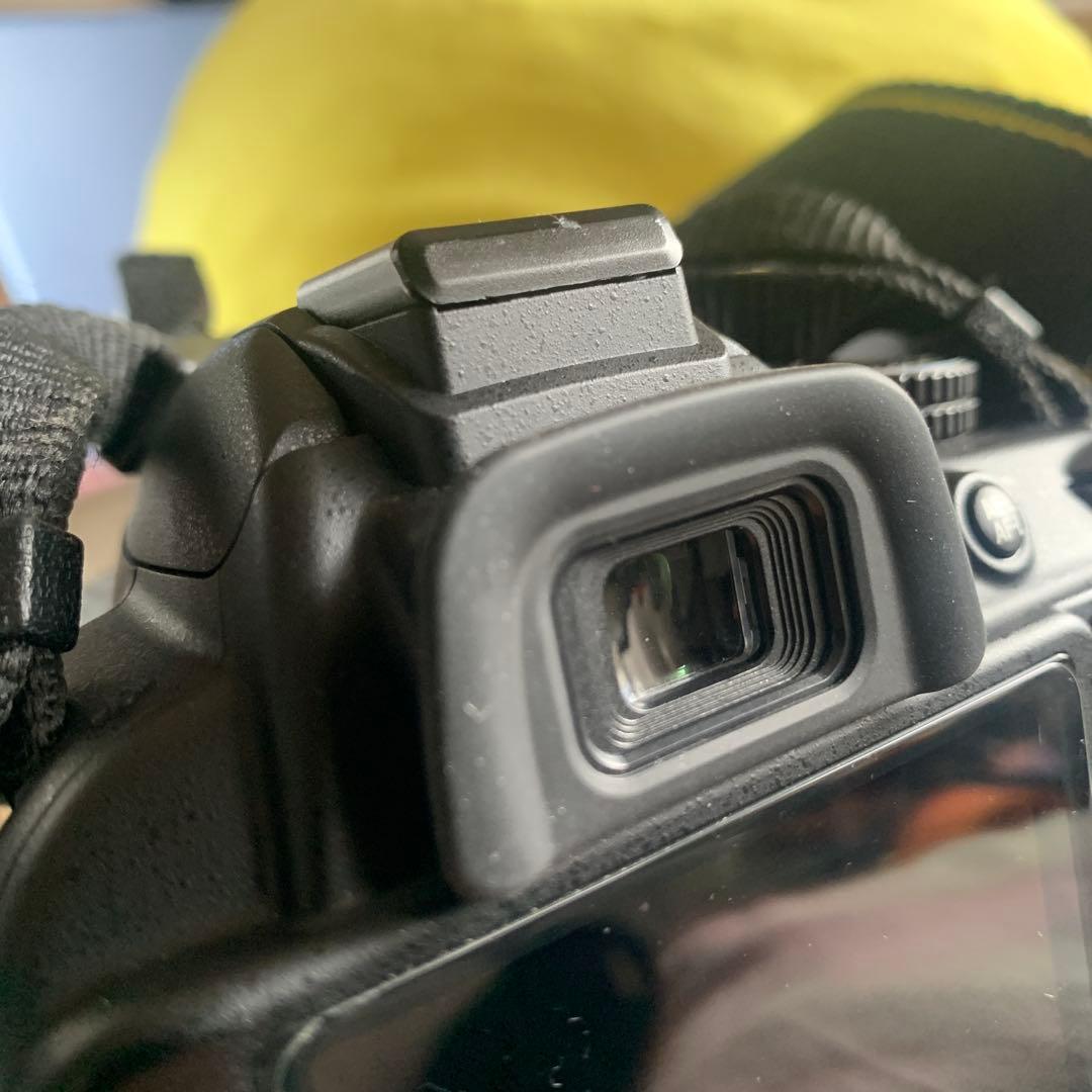 Nikon D3100 一眼レフデジタルカメラ