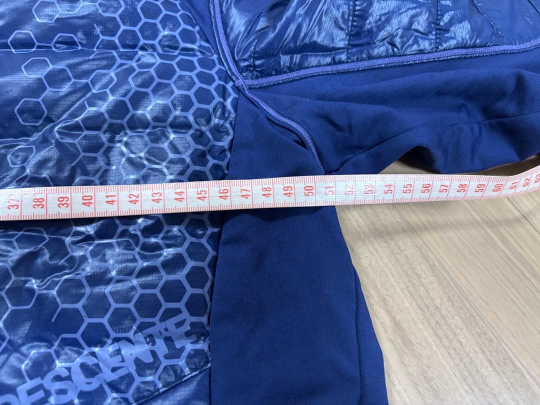 ★送料無料・美品★お洒落　デサント　ハイブリッドダウン　SAJ デモ　技術選