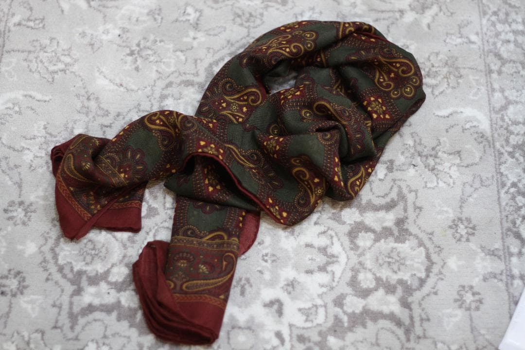 【美品/イタリア製】Drake's ウール シルク 大判 スカーフ ペイズリー