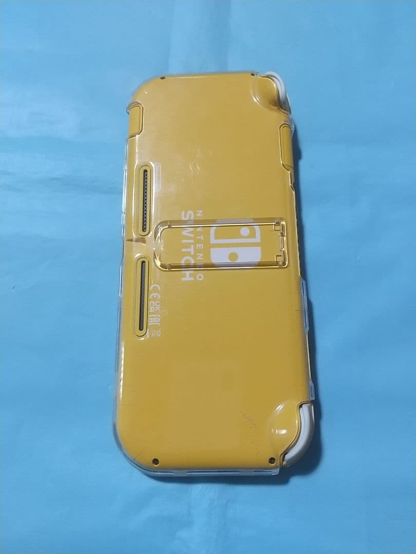 ニンテンドースイッチライト本体イエロー