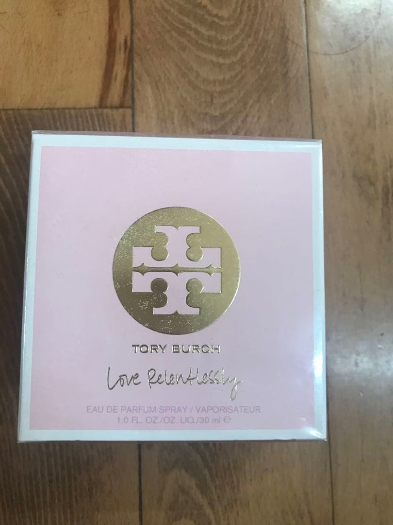 トリ-バ-チ　TORY BURCH　love relentlessly 香水