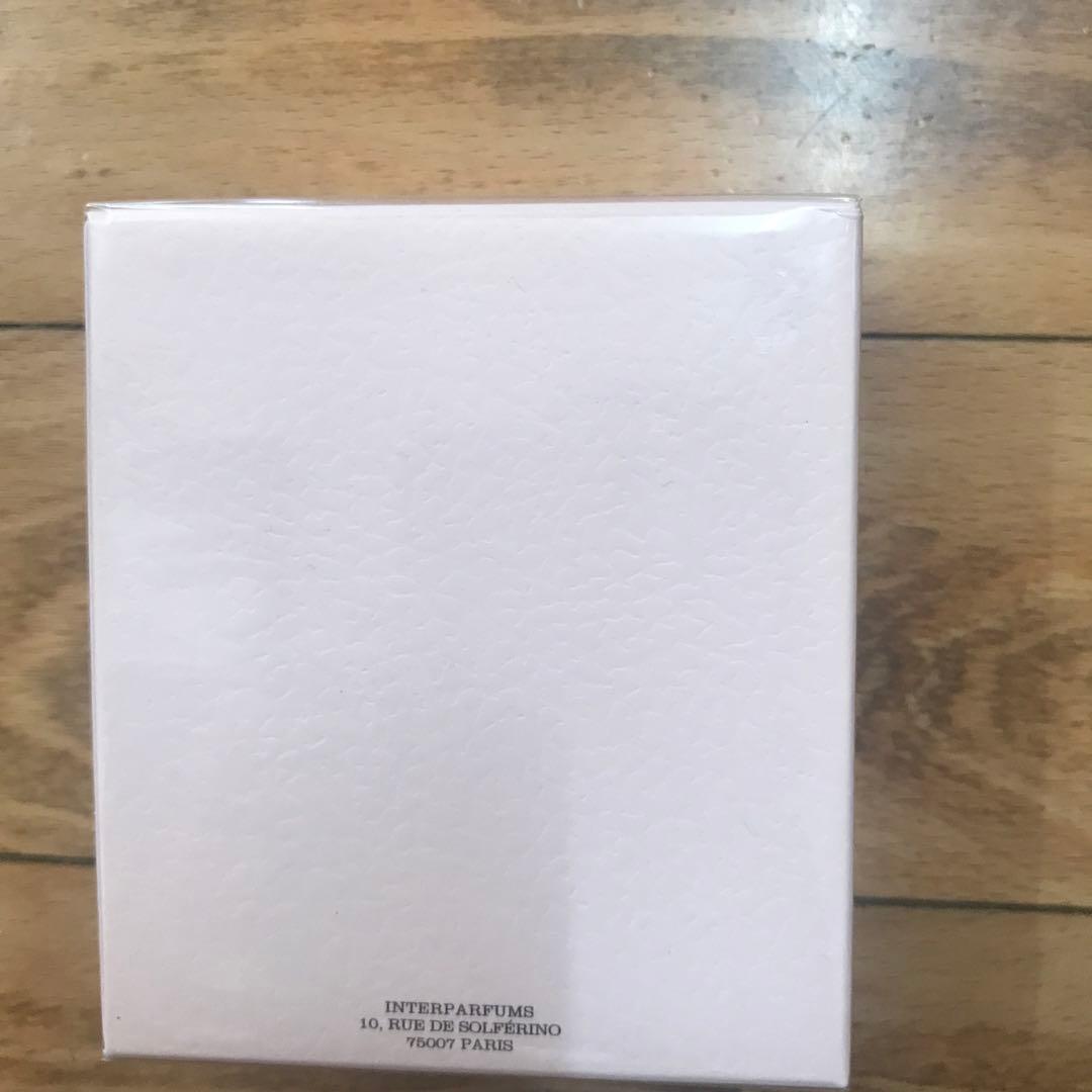 トリ-バ-チ　TORY BURCH　love relentlessly 香水