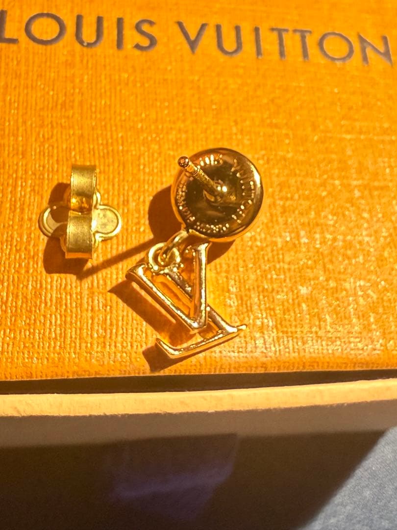 【片方】ヴィトンピアス