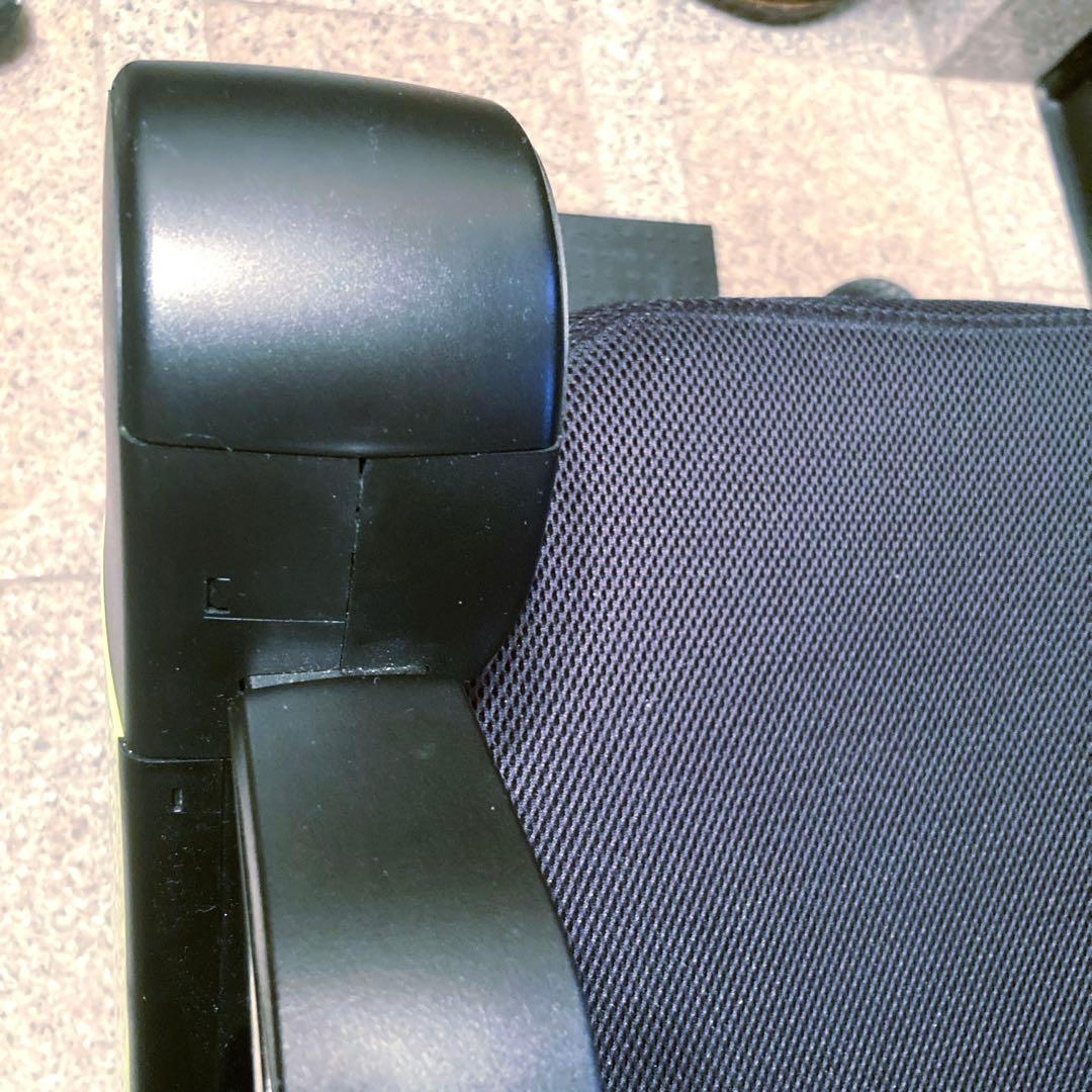 WHILL Model F 電動車椅子(主に室内使用) 右仕様