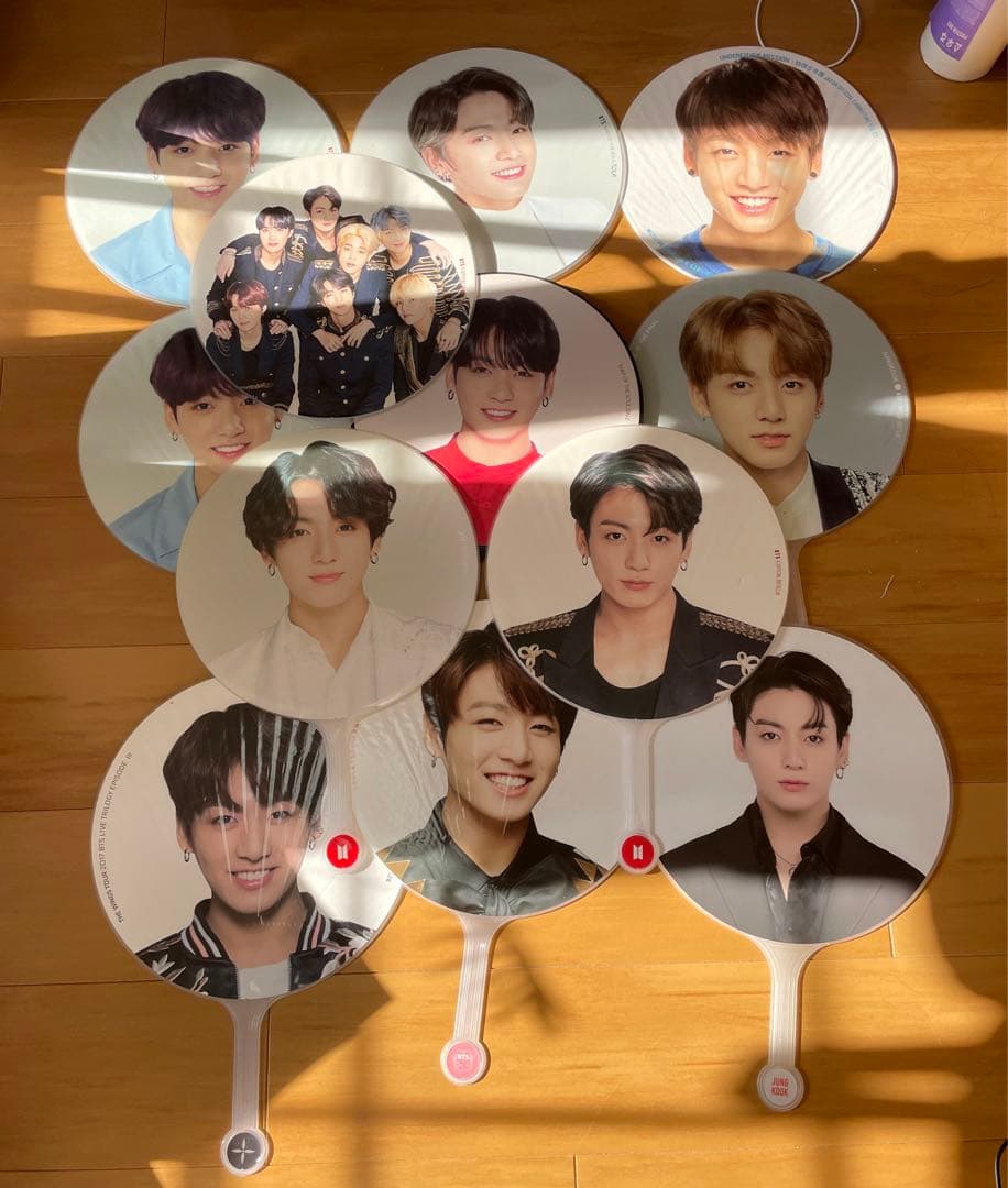 ジョングク うちわ