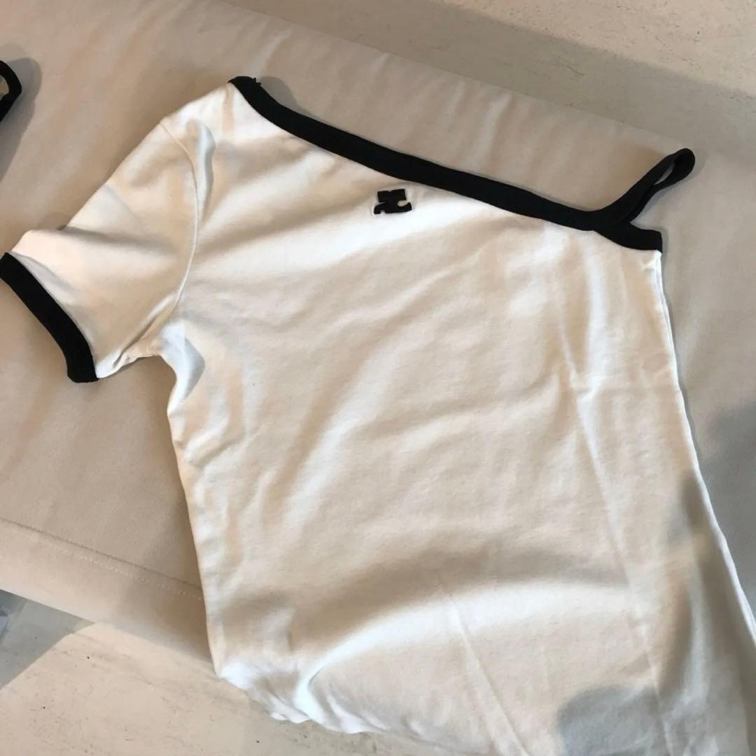 【Courreges】 アシンメトリー半袖Tシャツ