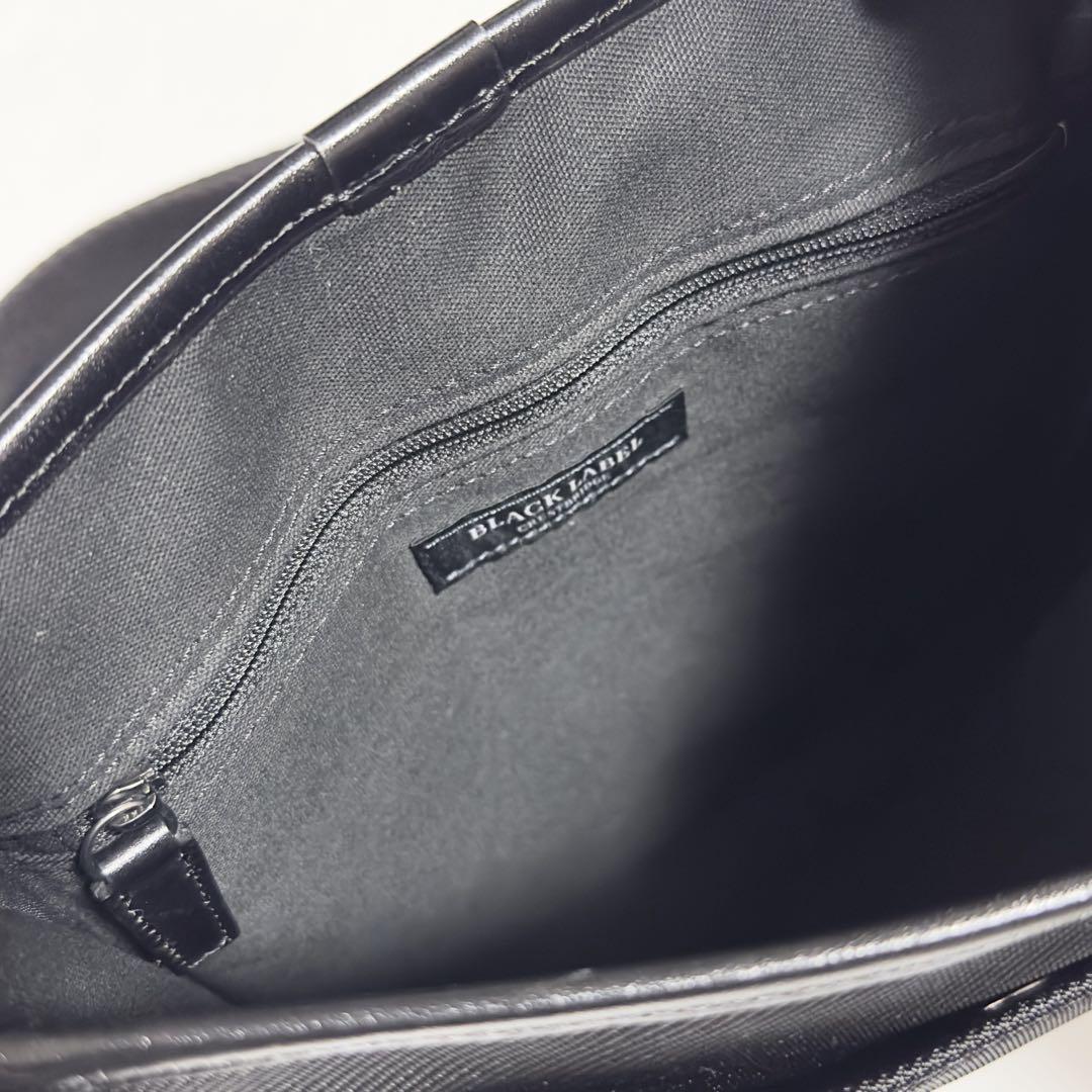 ✨5→7名様のいいね✨入手困難✨ブラックレーベル バーバリーチェック バッグ