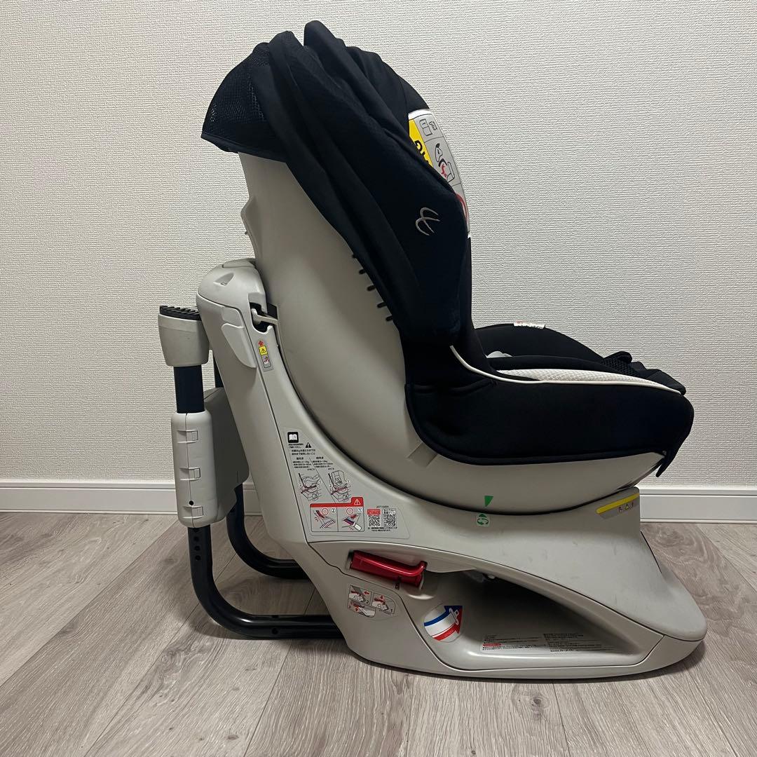 エールベベ360度回転クルットＮＴプレミアム クルット片手で回転 新生児～