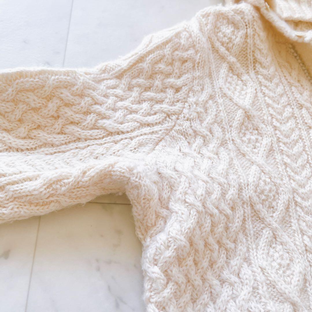 バーバリーブルーレーベル　アンゴラ混ケーブルニットカーディガン　フード　金ボタン