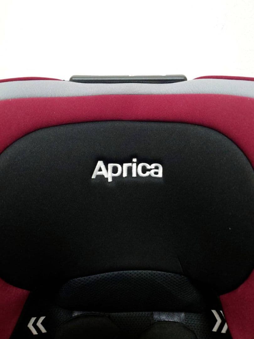 【美品】 アップリカ チャイルドシート formfit ISOFIX