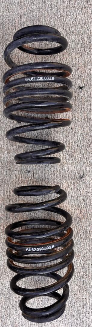 プリウスα ZVW40/41W LARGUS 車高調キット