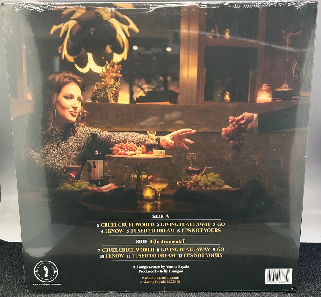 洋楽 Alanna e - So Bad You Can Taste It