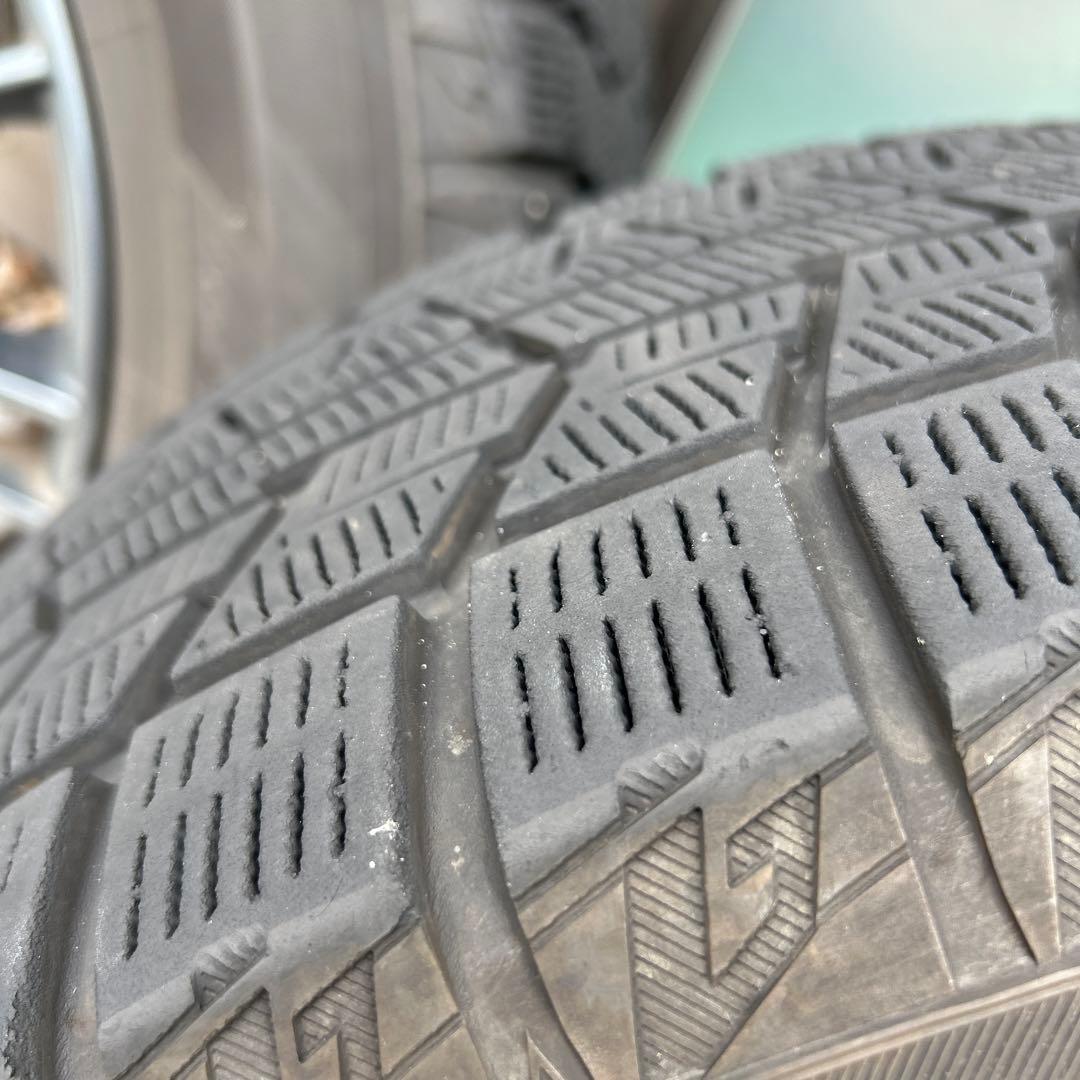 トヨタ　アルファード　30系　スタッドレス　タイヤ　冬用タイヤ