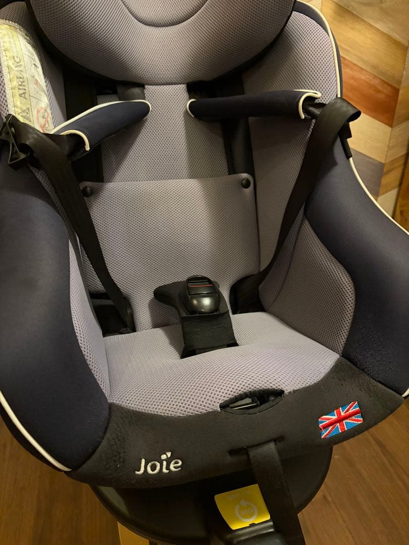 【土日値下中！送料込‼︎】Joieアーク360°チャイルドシートブラック&ネイビー