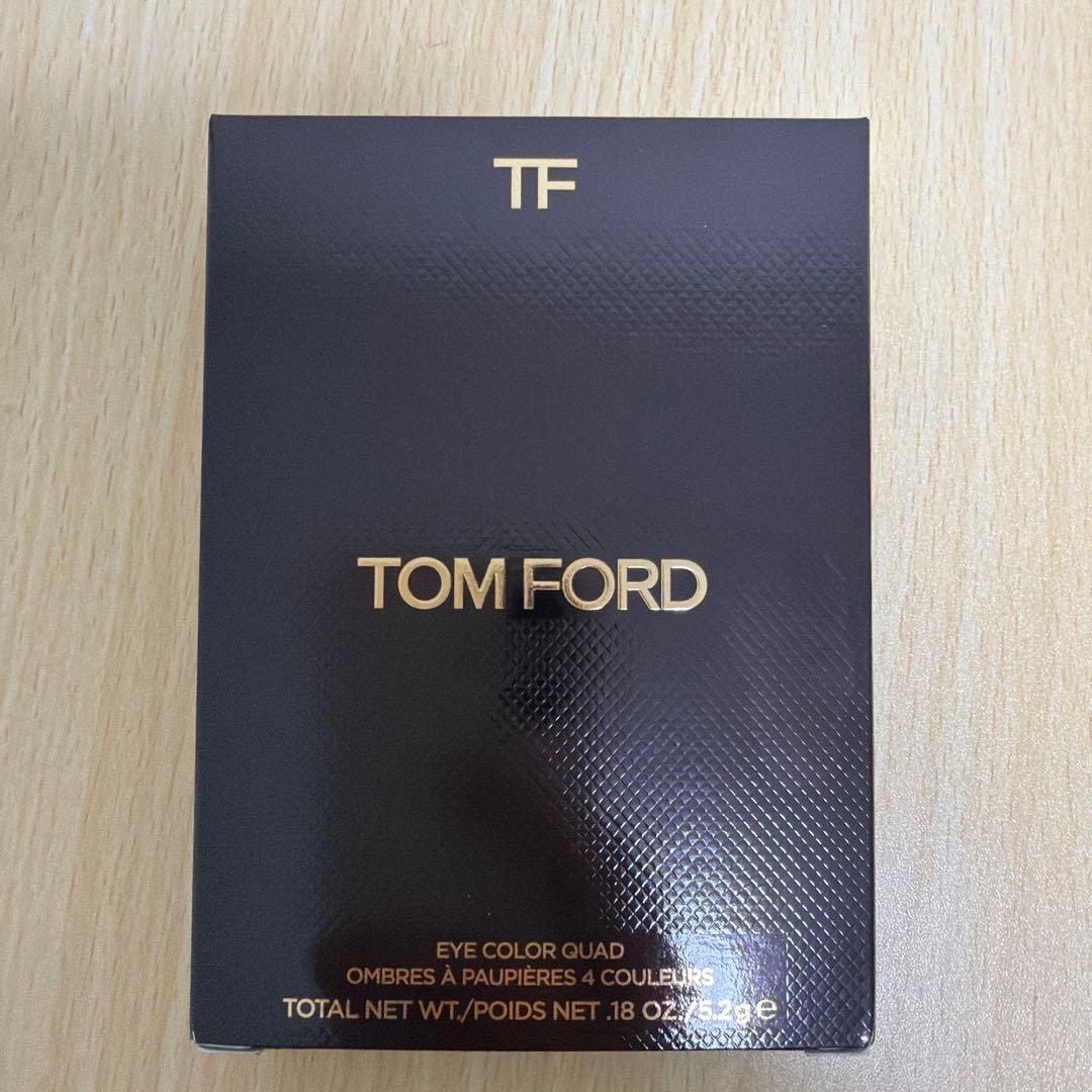TOM FORD アイカラー クォード 47オリーブスモーク