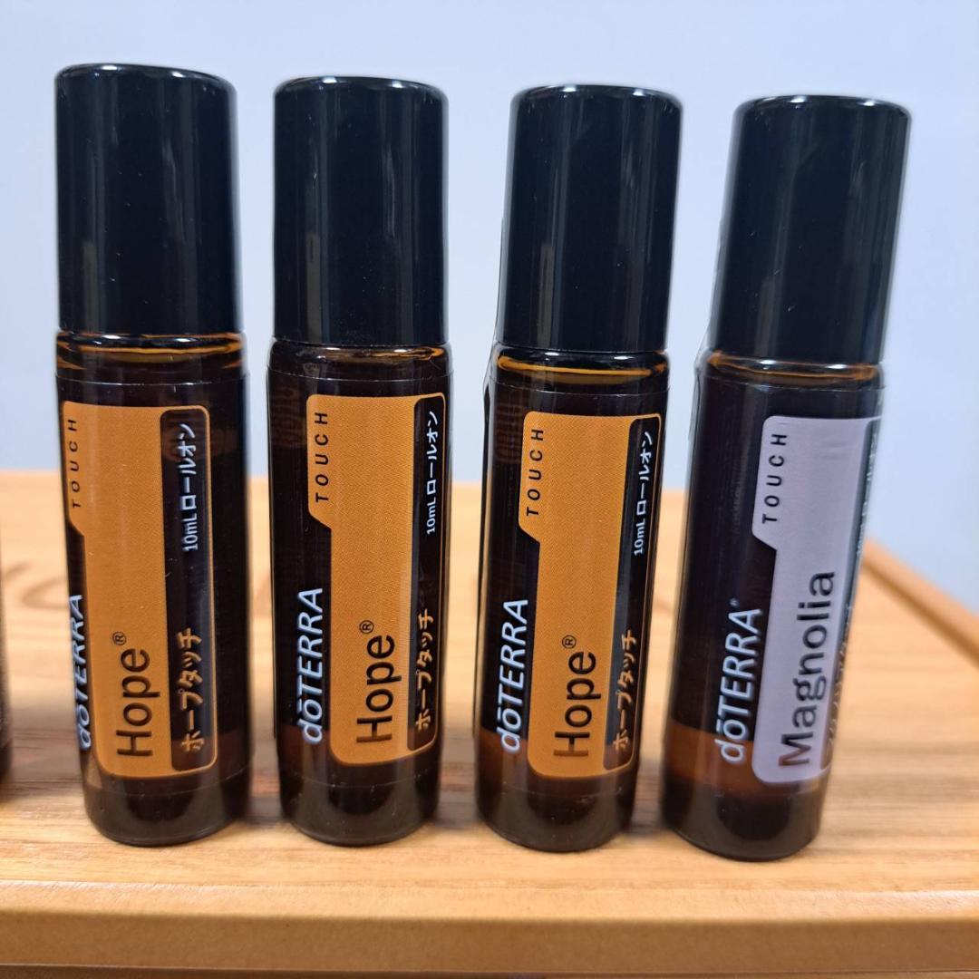 doterra　オイル52本　ロールオン8本　まとめ売り　ウッドボックス3段付