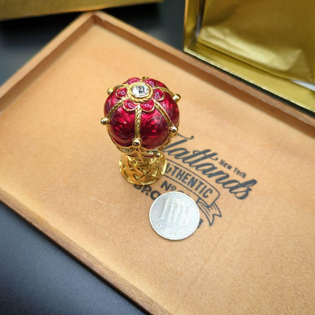 エスティローダー 練り香水 コンパクト エアバルーン 装飾された風船