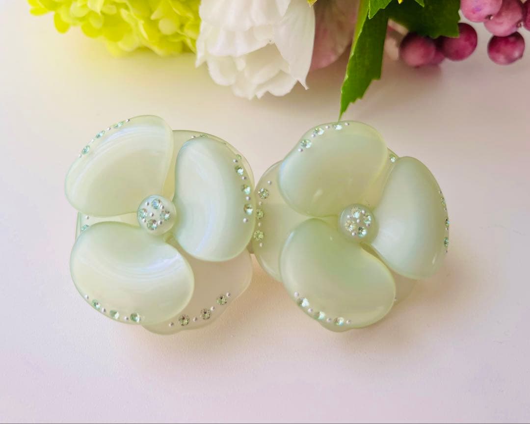 アレクサンドルドゥパリ　双子　カメリア　バレッタ　グリーン