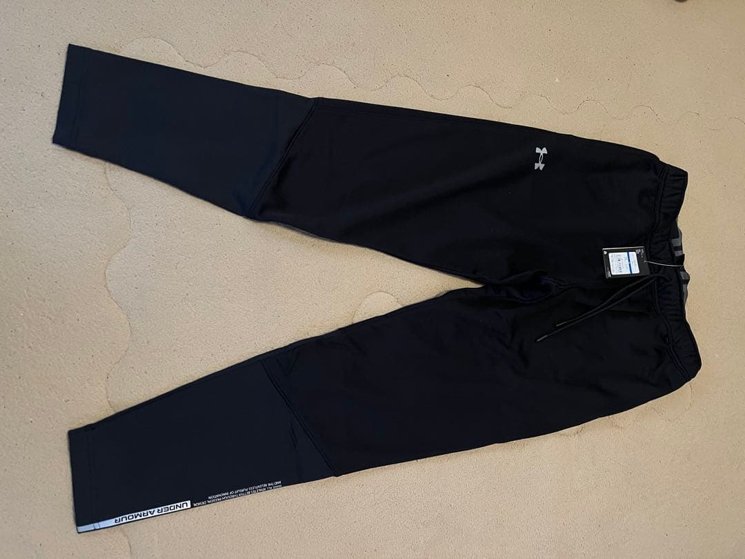 【サイズ XL⠀】アンダーアーマー缶 + 5点セット＋スマートウォッチ