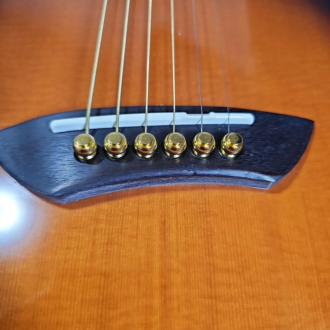 初代ヤマハCsf-60総単板パーラーギター。ヤマハハードケース付き