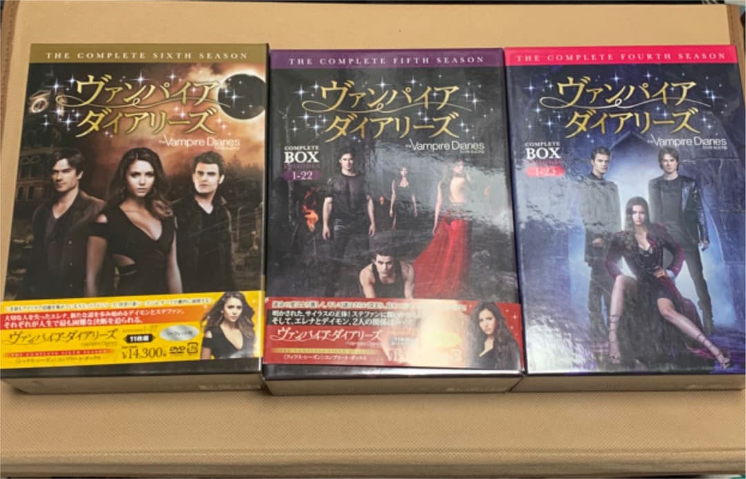 「ヴァンパイア・ダイアリーズ 」　コンプリートボックス