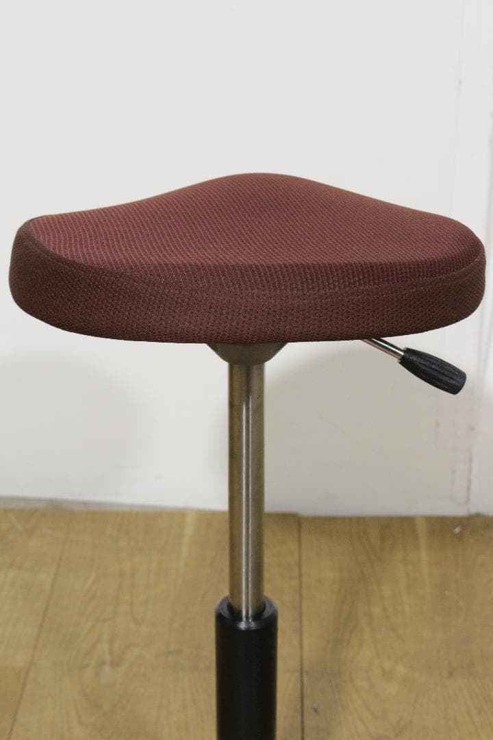 ま*ん様 Balance★バランスチェア★Synergyシナジー★腰痛対策イス★