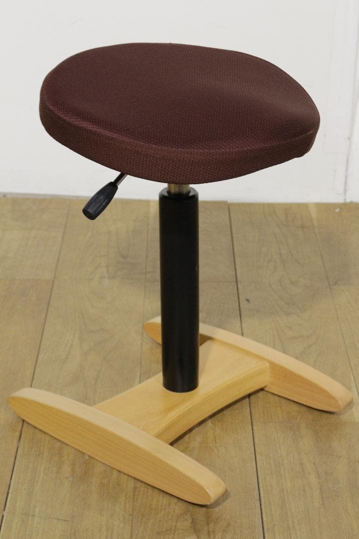 ま*ん様 Balance★バランスチェア★Synergyシナジー★腰痛対策イス★