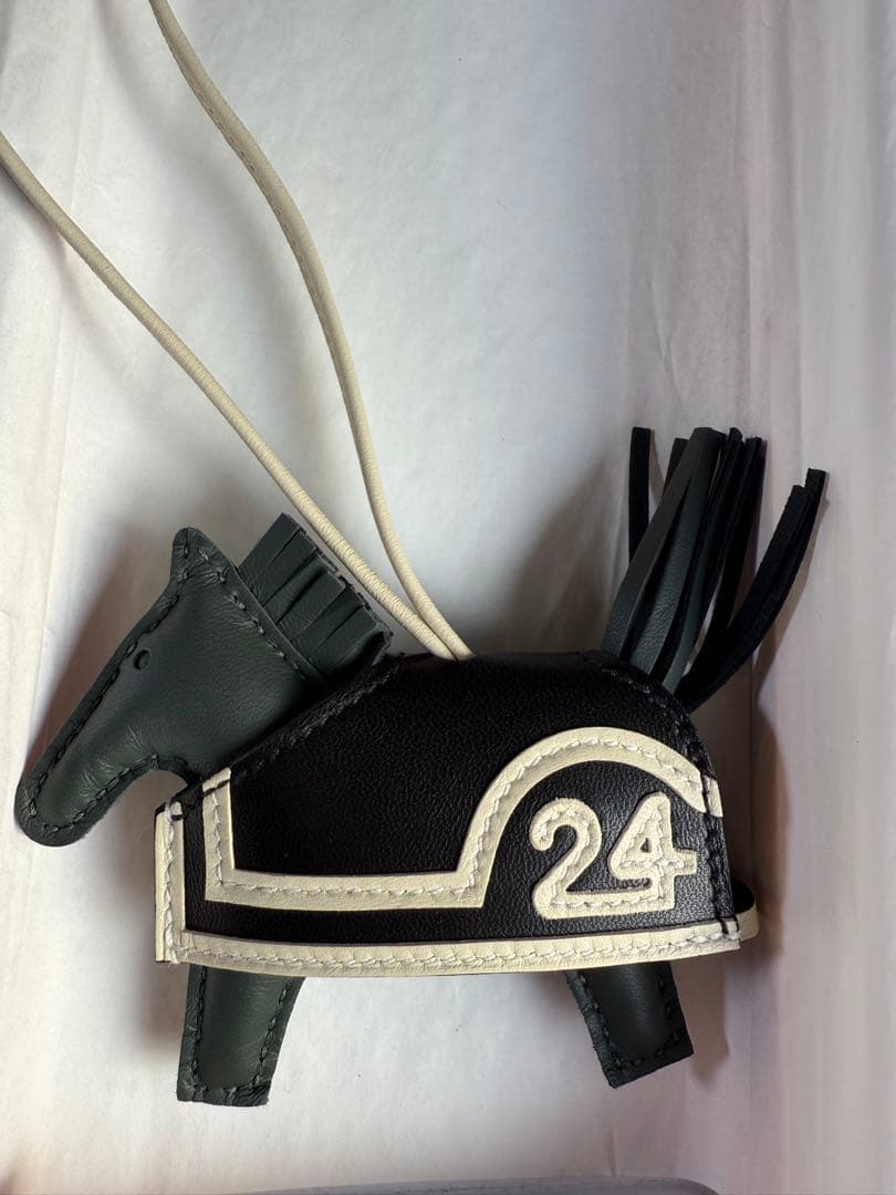 【新品】エルメス　ロデオチャーム　ロベオ24 エルメス　クレ　ブラック