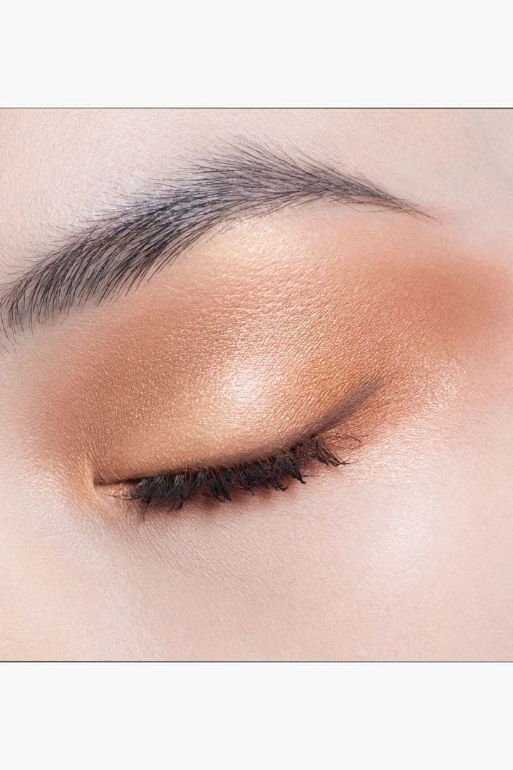 Dior アイシャドウ (ディオールショウサンククルール)