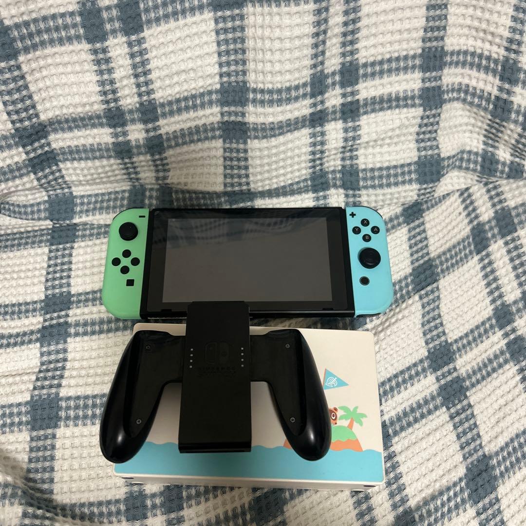 Nintendo Switch 本体 青/緑 コントローラー用スタンド付き